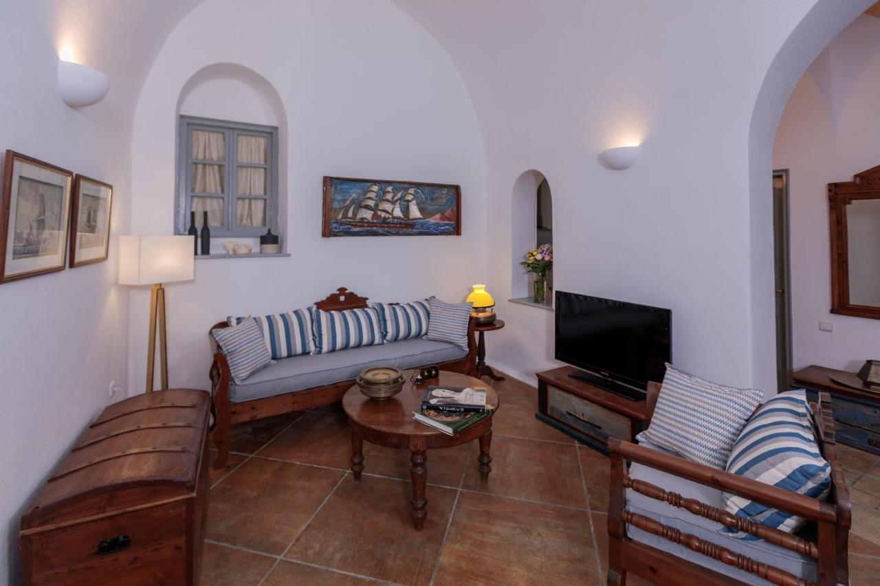 Azure Villa Santorini إيميروفيغلي المظهر الخارجي الصورة